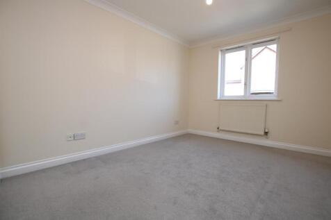 Bedroom 1.JPG