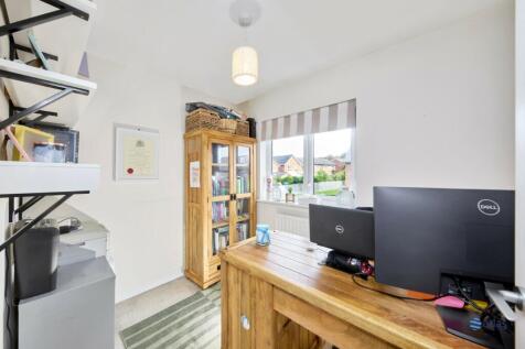 Office/Bedroom 4