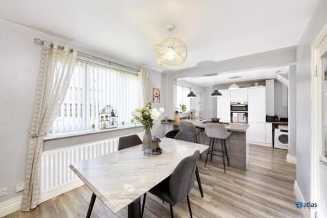 Dining Room/Kitchen