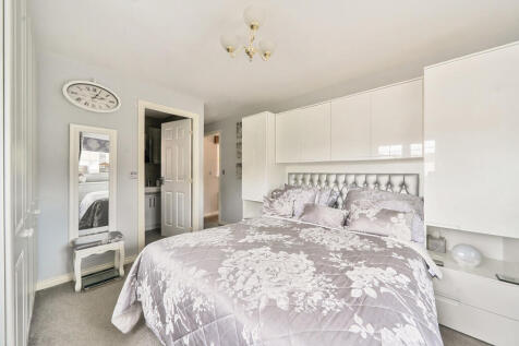 1340417-9-689e27a...