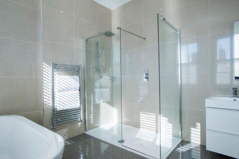 master ensuite