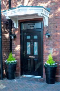 hoscote - front door