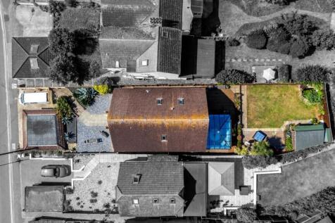 Old Salts Farm Road, 5-010bw.jpg