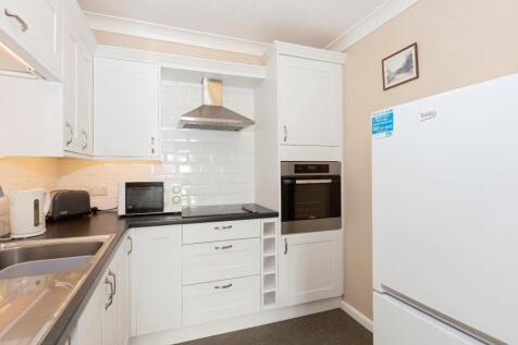 Amberley Court_3.jpg