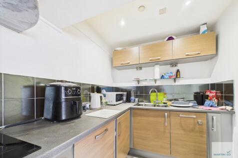 CAM03394G0-PR0343...