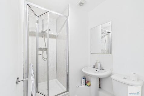 CAM03394G0-PR0404...