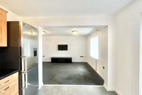 Lounge/Kitchen