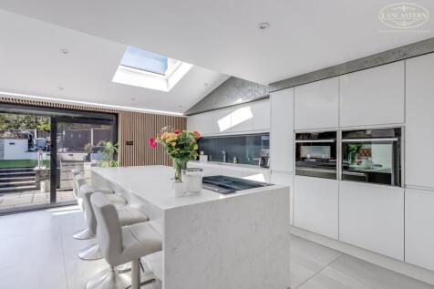 Kitchen/Dining/Family Room