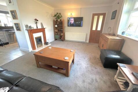 16 Holly Drive Lo...