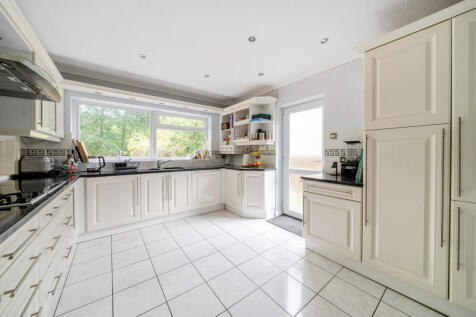 1329054-1-6880c07...