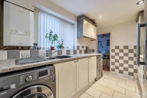 1369302-15-68f66b...