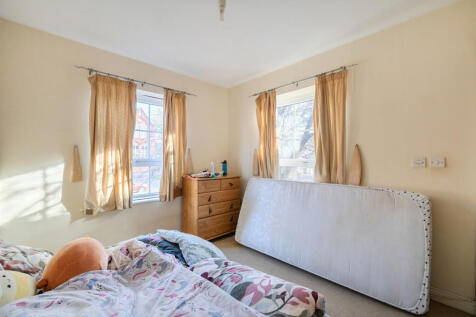 1382543-11-691dd5...