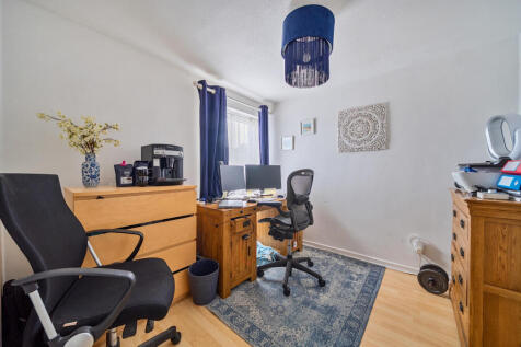 1393859-16-6946ad...