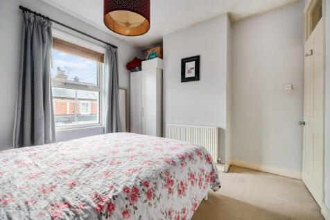 1387845-2-693c1d5...