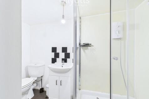 Ground Floor Show...