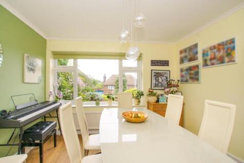 dining room.jpg