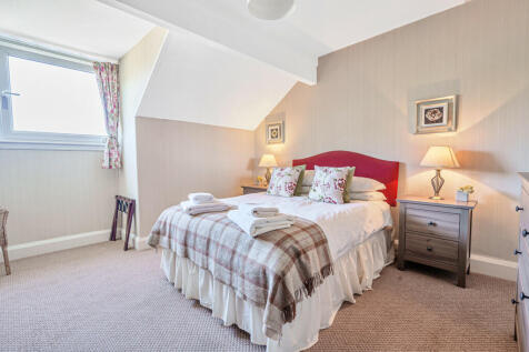 Studio Flat - Bed...