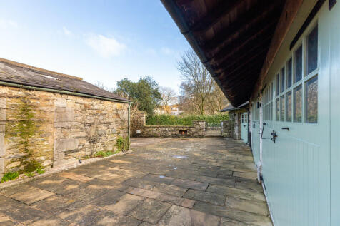 Courtyard and Gar...