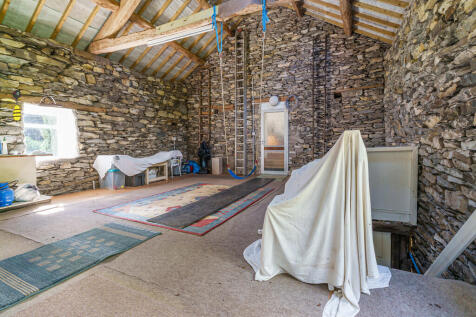 Barn - 