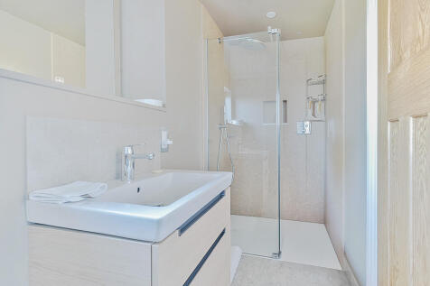 En-Suite Shower R...