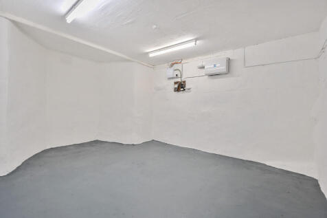 Cellar/Games Room