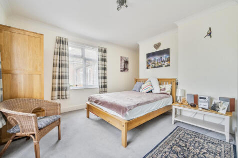 f2903f9e-8d37-4b9...