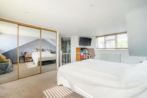 4e00b803-ac01-402...