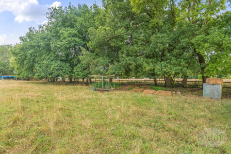 12b42a5a-a3ab-463...