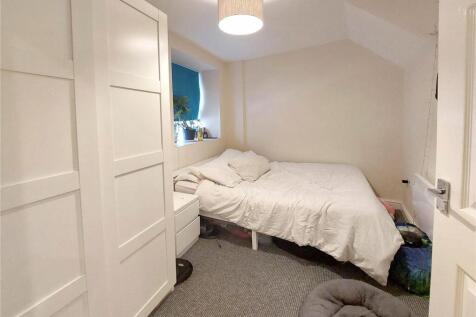Bedroom Flat B