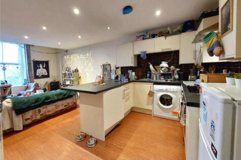 Kitchen Lounge Flt E