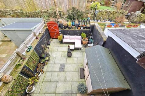 Rear Patio Garden