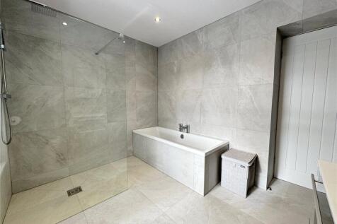 4 Piece Bathroom