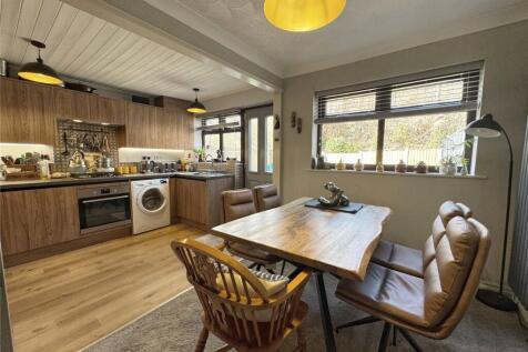 Wren Kitchen Diner