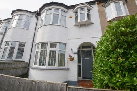 2 bedroom flat for sale in 16 Valkyrie Road, Southend-on-Sea,  Westcliff-on-Sea, SS0