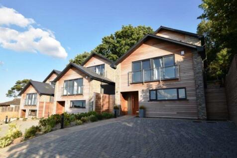 4 bedroom houses to rent in rayleigh, essex - rightmove