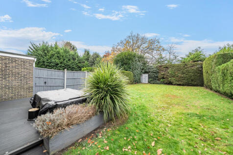 1382843-19-691c58...