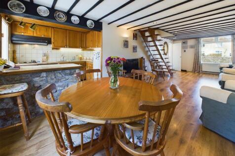 CAM03789G0-PR0010-ST