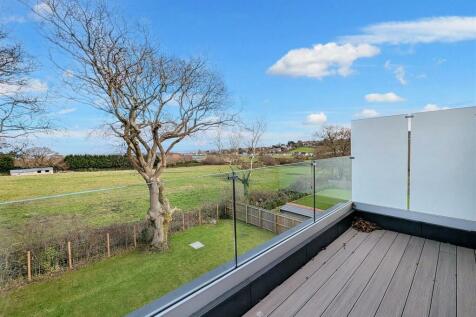Balcony 3