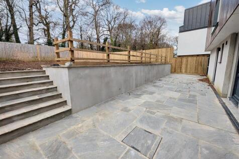 Private 2 Tier Garden