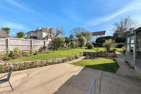 Southerly Garden