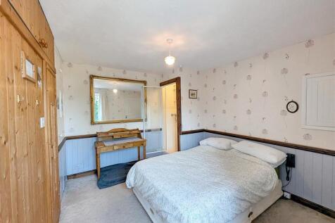 Bedroom &amp; Shower