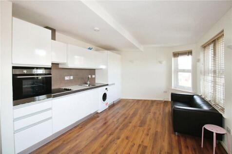 Reception/Kitchen