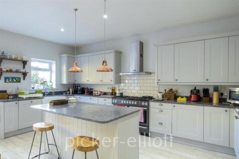 Impressive Living Kitchen/Dining Room