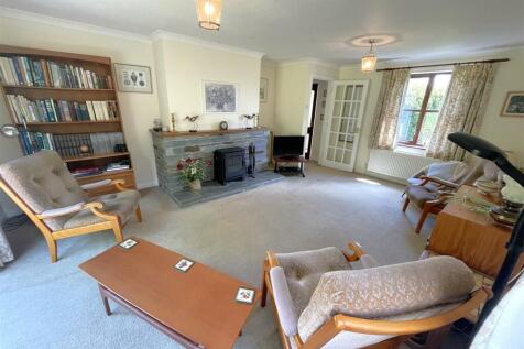 sitting room.JPG