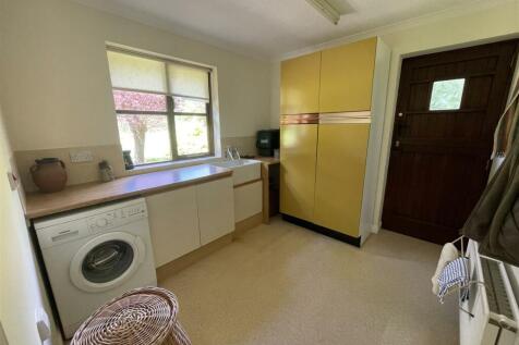 utility room.JPG