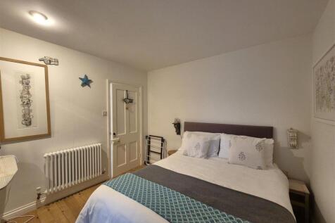 bedroom two .jpg
