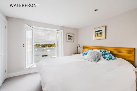 waterfront-house 12.jpg