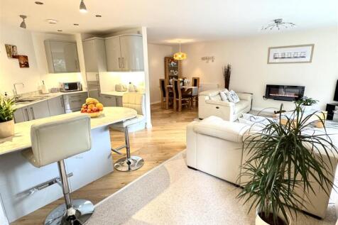 Open Plan Kitchen Lounge Diner