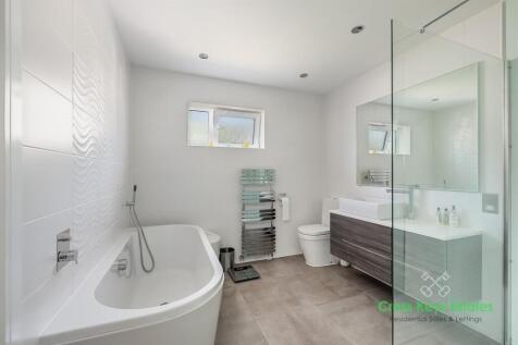 Bathroom / Ensuite