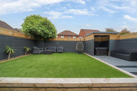 1294796-7-6825e56...